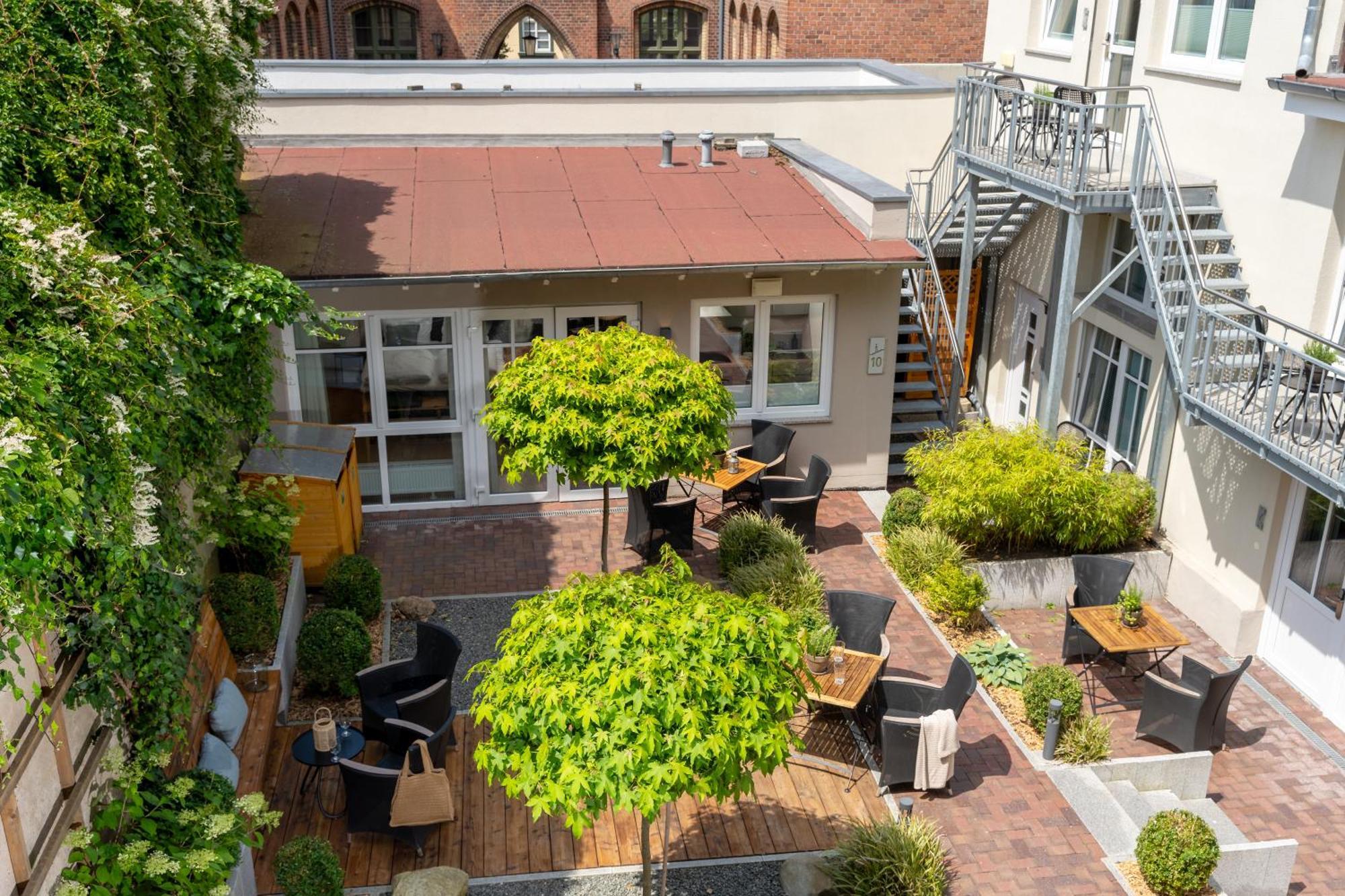 Apartments An Sankt Marien Щралзунд Екстериор снимка