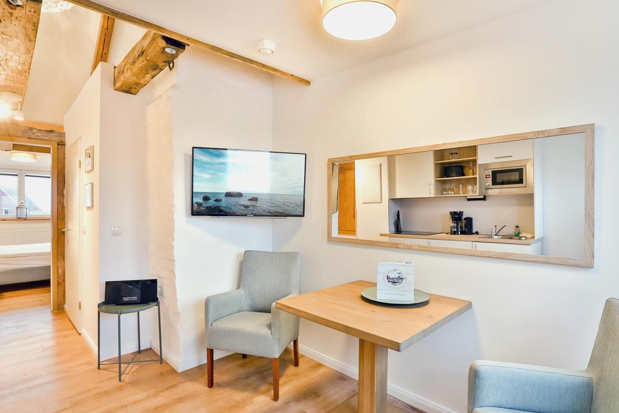 Apartments An Sankt Marien Щралзунд Екстериор снимка